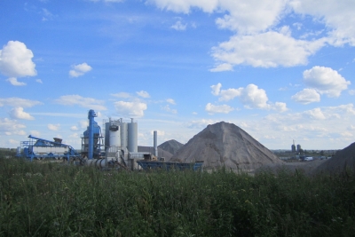 В Медновском сельском поселении вместо сельхозпроизводства развернулся асфальто-бетонный завод