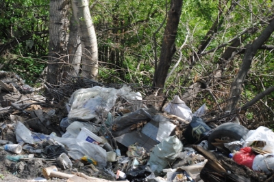 Природоохранной прокуратурой проведена проверка по вопросу несанкционированного складирования отходов
