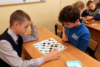 В Лихославле прошёл муниципальный этап соревнований по игре в шашки