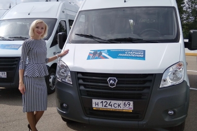 Лихославльский район получил новый автобус для доставки в лечебные учреждения людей старше 65 лет