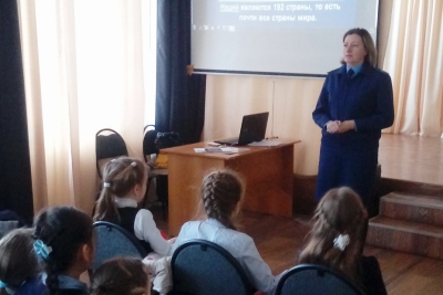 Работники прокуратуры Лихославльского района провели встречи со школьниками и студентами