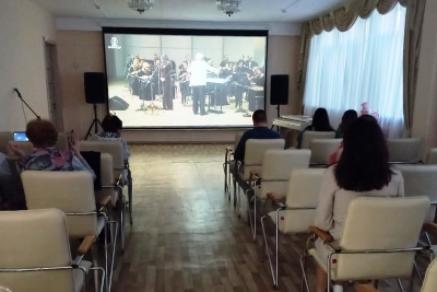 Лихославльские подростки посетили виртуальный концертный зал и посмотрели концертную программу «Союз волшебных звуков, чувств и дум»