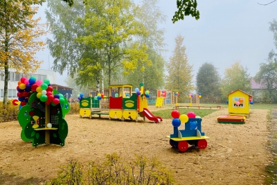 В вёскинском детском саду торжественно открылась новая игровая площадка