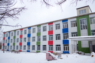 В Лихославле продолжаются работы по капремонту основного здания и здания начальной школы МОУ «ЛСОШ № 2»