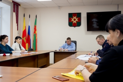 В Администрации Лихославльского муниципального округа состоялось заседание комиссии по безопасности дорожного движения на территории округа